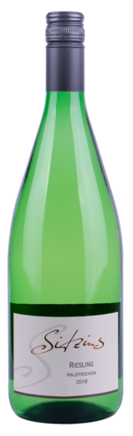 Produktfoto: 2018er Riesling halbtrocken